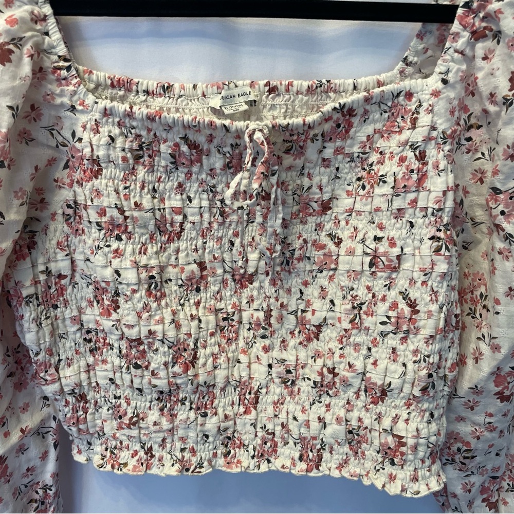 American Eagle Size XL Cropped Pink Beige Floral Long Sleeve Puffy Sleeve Blouse - Picture 6 of 13
